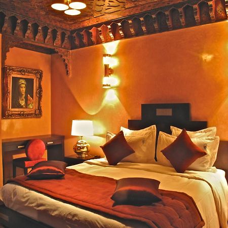 Riad Le Perroquet Bleu Suites & Spa Marrakesh Exterior photo