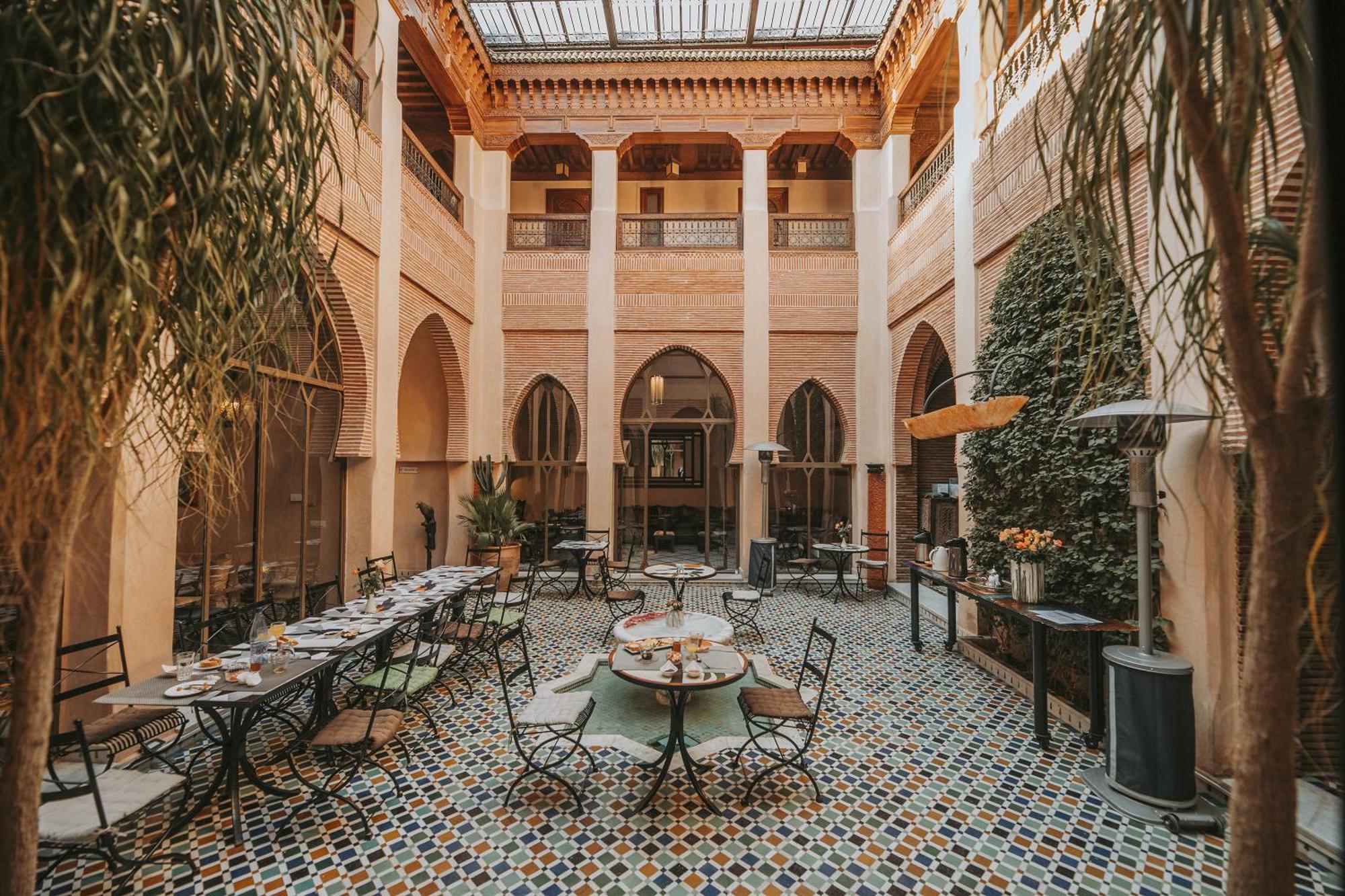 Riad Le Perroquet Bleu Suites & Spa Marrakesh Exterior photo