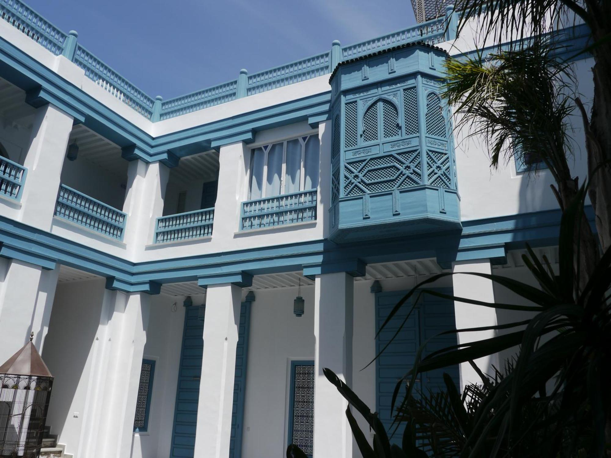 Riad Le Perroquet Bleu Suites & Spa Marrakesh Exterior photo