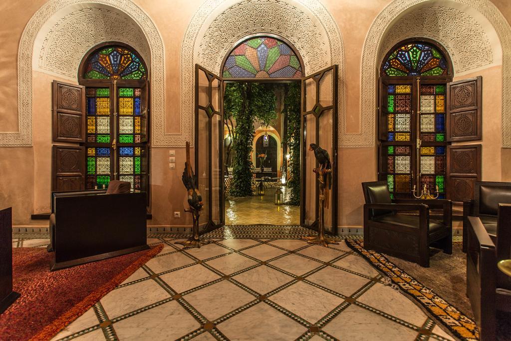 Riad Le Perroquet Bleu Suites & Spa Marrakesh Exterior photo