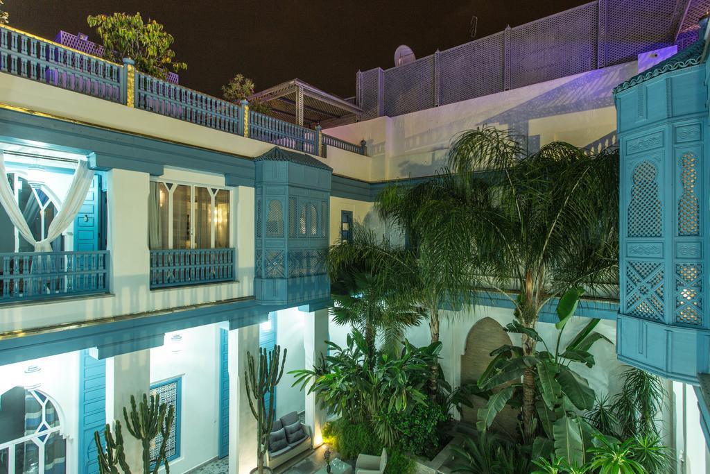 Riad Le Perroquet Bleu Suites & Spa Marrakesh Exterior photo