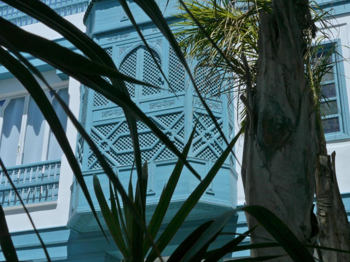 Riad Le Perroquet Bleu Suites & Spa Marrakesh Exterior photo